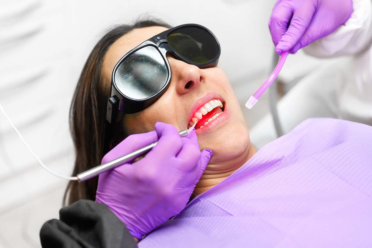 Tecnologie - Laser - Centro Odontoiatrico Oxsana - Dentista Roma - Prenestina